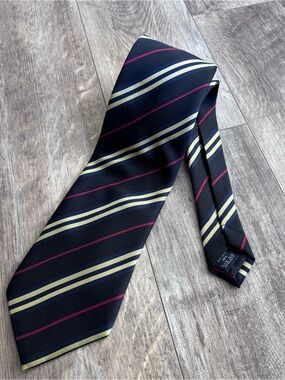 Burberry London Silk Classic Navy Diagonal Stripe Tie with Cream & Red Accents